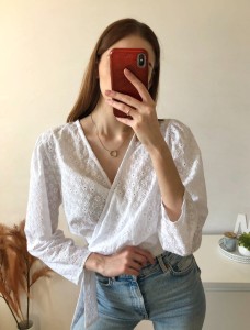 Bluzka kopertowa z wiązaniem biała2.jpg