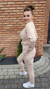 Bomberka beżowa4.jpg