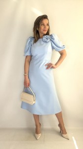 Elegancka Sukienka midi z bufiastym rękawem na wesele komunię błękitna