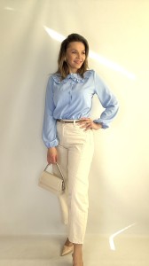 Koszula Damska z ozdobnym kołnierzykiem na guziki błękitna