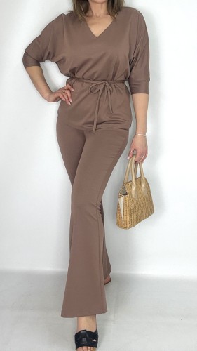 Bluzka damska dzianinowa w serek z wiązaniem carmelowa