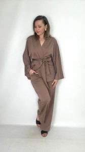 Narzutka-Kimono z kieszeniami i wiązaniem carmel