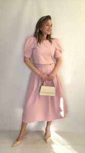 Elegancki komplet spódnica midi + bluzka z bufkami puder róż